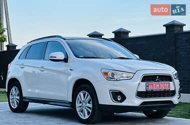 Внедорожник / Кроссовер Mitsubishi ASX 2014 в 