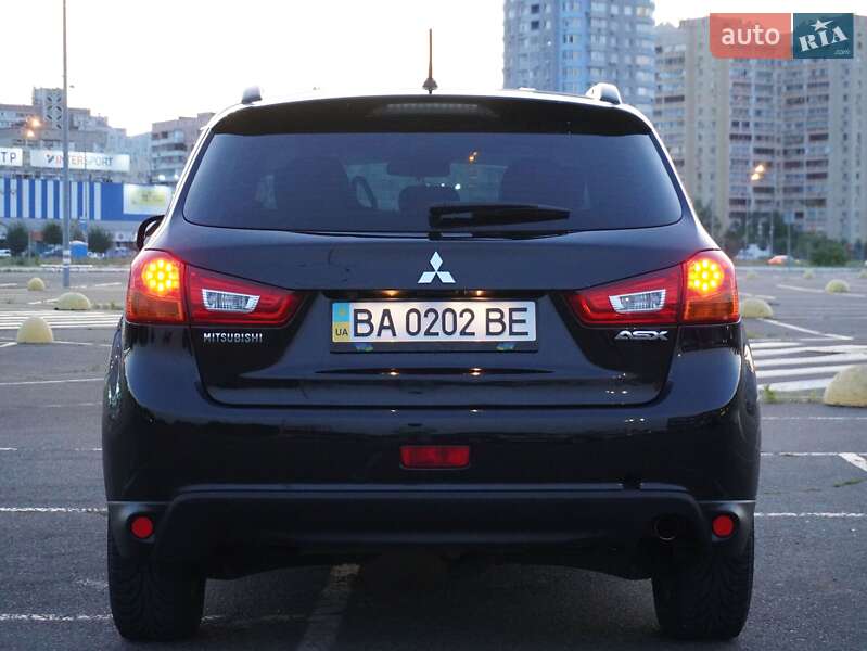 Внедорожник / Кроссовер Mitsubishi ASX 2014 в Киеве