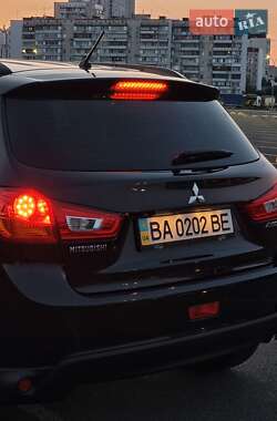 Внедорожник / Кроссовер Mitsubishi ASX 2014 в 