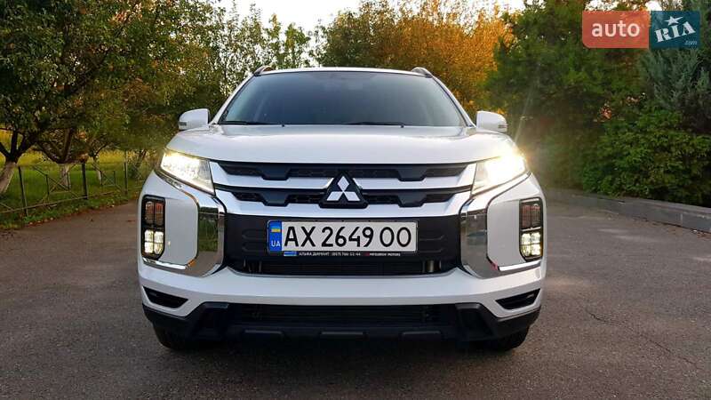 Позашляховик / Кросовер Mitsubishi ASX 2024 в Харкові