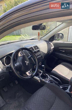 Внедорожник / Кроссовер Mitsubishi ASX 2010 в 