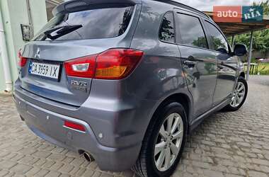 Внедорожник / Кроссовер Mitsubishi ASX 2011 в 