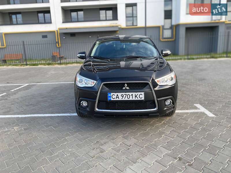 Позашляховик / Кросовер Mitsubishi ASX 2010 в Черкасах