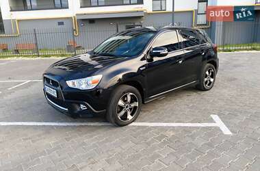 Внедорожник / Кроссовер Mitsubishi ASX 2010 в 