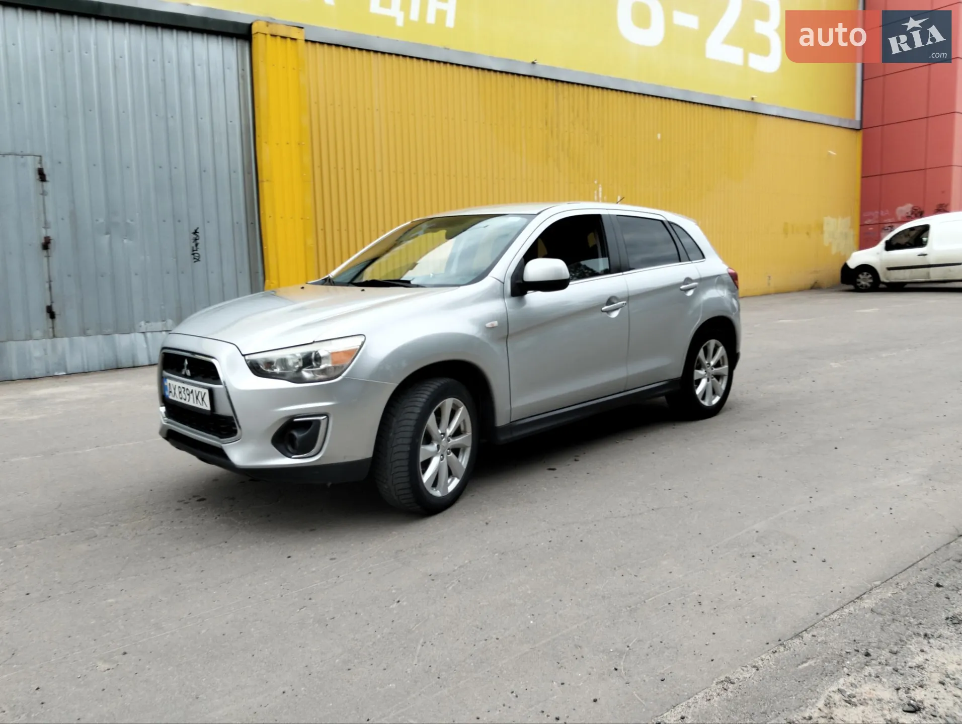 2013 Mitsubishi ASX - мініатюра 3