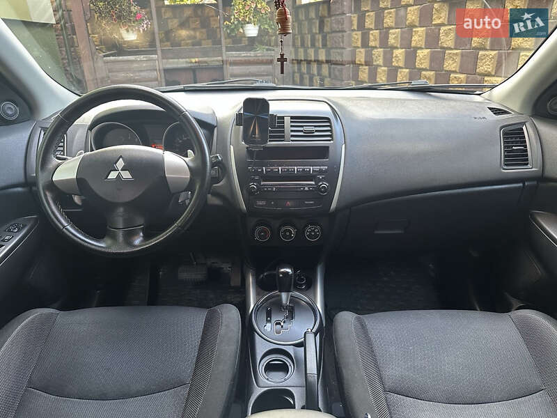 Внедорожник / Кроссовер Mitsubishi ASX 2011 в Новояворовске