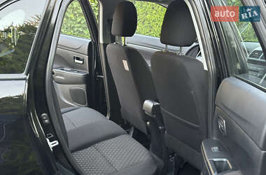 Внедорожник / Кроссовер Mitsubishi ASX 2010 в 