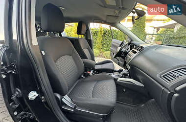 Внедорожник / Кроссовер Mitsubishi ASX 2010 в 