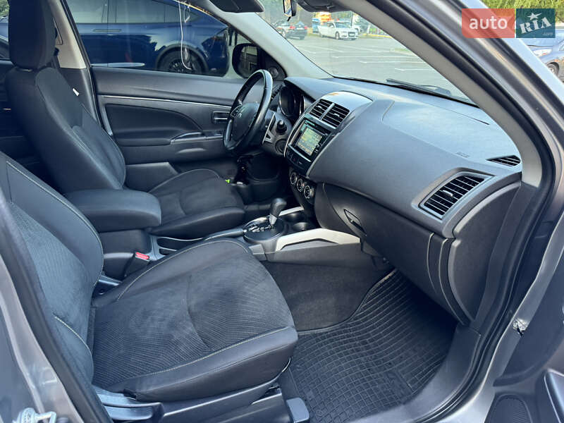 Внедорожник / Кроссовер Mitsubishi ASX 2013 в Киеве