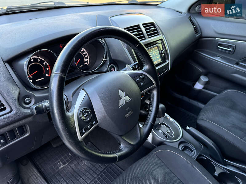 Внедорожник / Кроссовер Mitsubishi ASX 2013 в Киеве