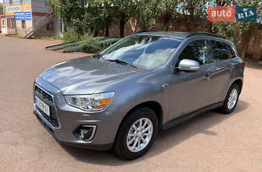 Внедорожник / Кроссовер Mitsubishi ASX 2013 в 