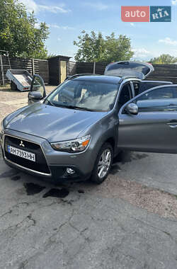 Внедорожник / Кроссовер Mitsubishi ASX 2011 в Овруче
