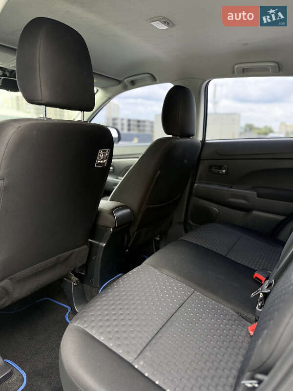 Внедорожник / Кроссовер Mitsubishi ASX 2012 в Киеве