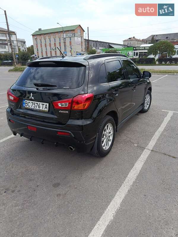 Позашляховик / Кросовер Mitsubishi ASX 2011 в Бориславі