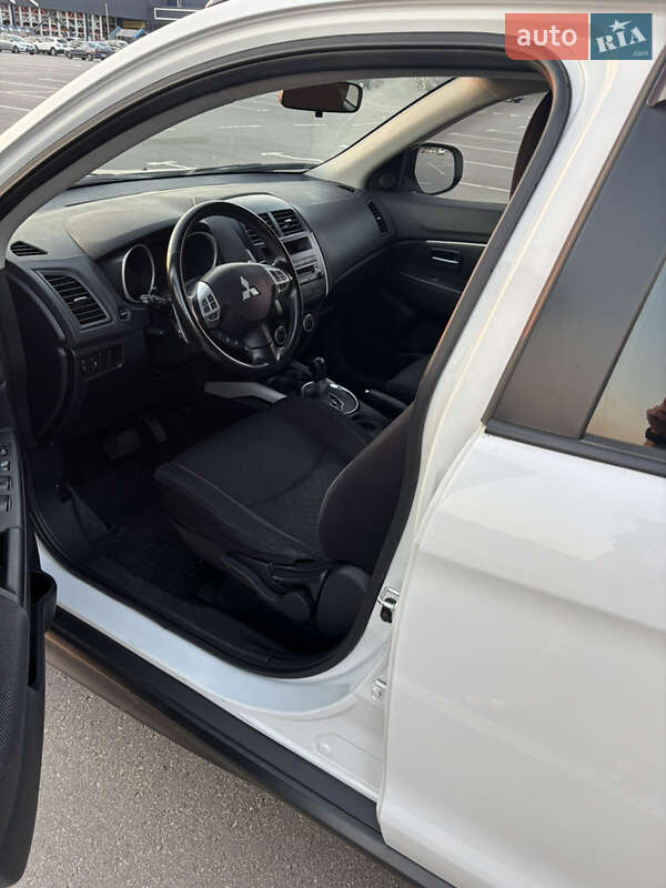 Внедорожник / Кроссовер Mitsubishi ASX 2010 в Днепре