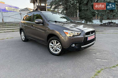 Внедорожник / Кроссовер Mitsubishi ASX 2011 в 
