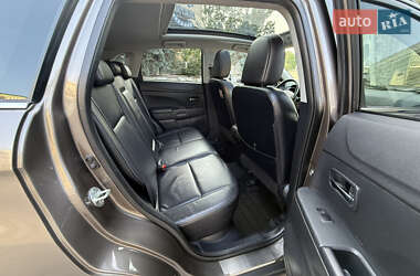 Внедорожник / Кроссовер Mitsubishi ASX 2011 в 