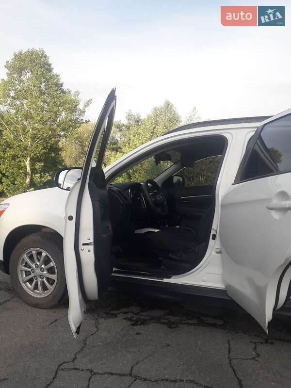 Внедорожник / Кроссовер Mitsubishi ASX 2011 в Павлограде