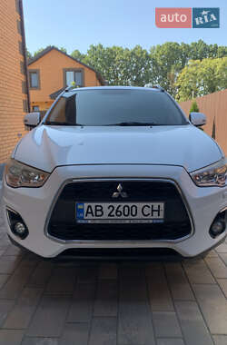 Внедорожник / Кроссовер Mitsubishi ASX 2013 в 