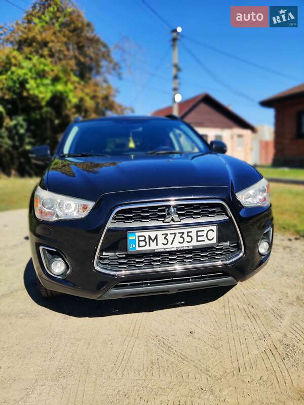 Внедорожник / Кроссовер Mitsubishi ASX 2013 в 