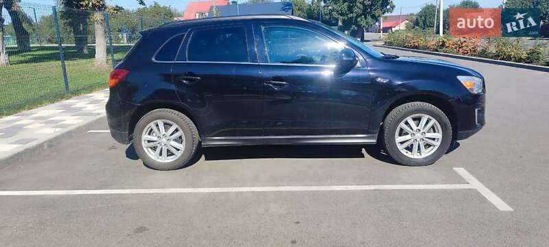 Позашляховик / Кросовер Mitsubishi ASX 2013 в Бородянці
