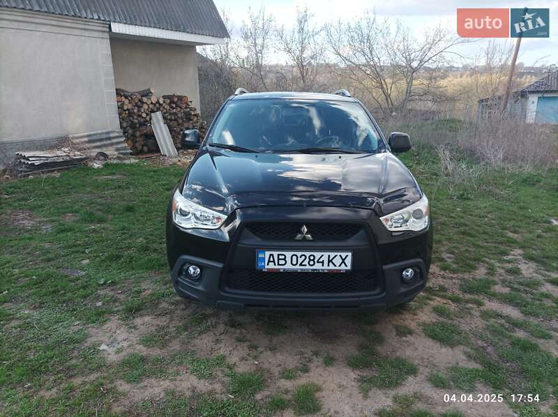 Внедорожник / Кроссовер Mitsubishi ASX 2010 в 
