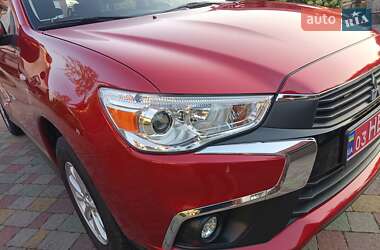 Внедорожник / Кроссовер Mitsubishi ASX 2017 в 