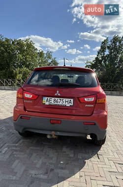 Внедорожник / Кроссовер Mitsubishi ASX 2012 в 
