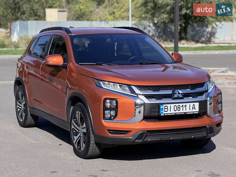Внедорожник / Кроссовер Mitsubishi ASX 2021 в 