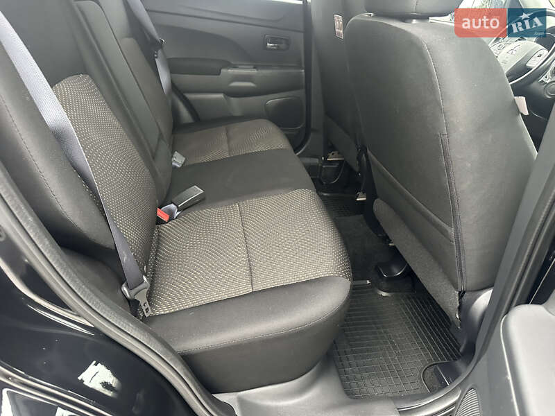 Внедорожник / Кроссовер Mitsubishi ASX 2015 в Тернополе фото 25 Внедорожник / Кроссовер Mitsubishi ASX 2015 в Тернополе