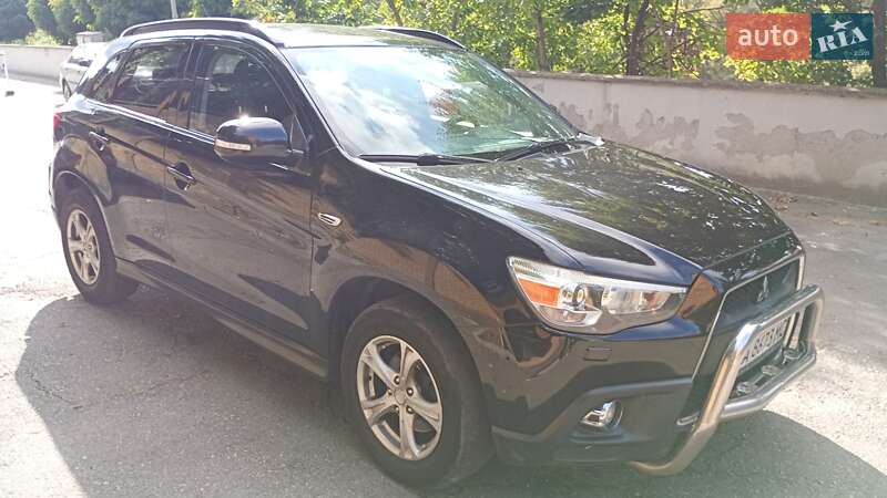 Внедорожник / Кроссовер Mitsubishi ASX 2010 в Киеве