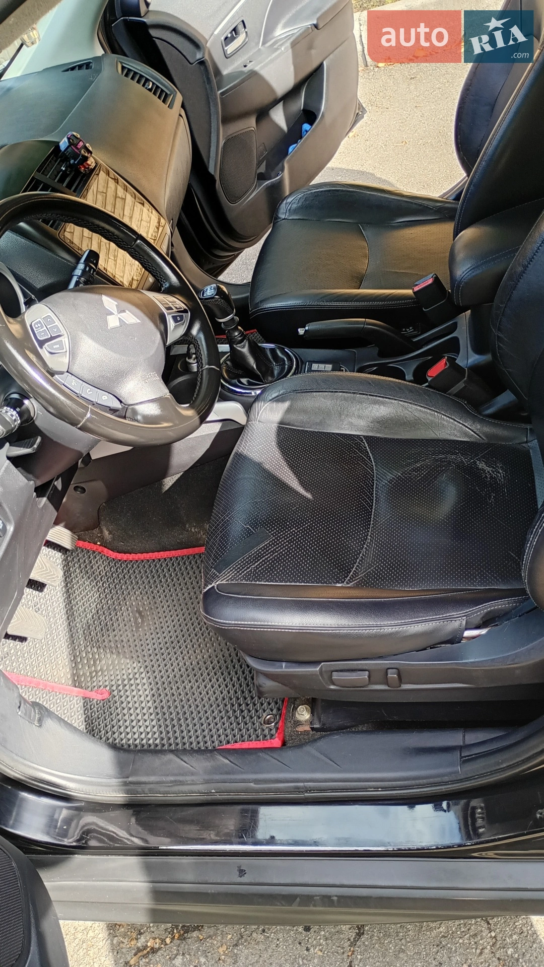 2010 Mitsubishi ASX - мініатюра 37