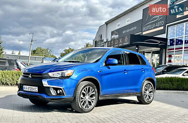 Внедорожник / Кроссовер Mitsubishi ASX 2018 в 