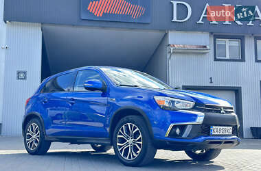 Внедорожник / Кроссовер Mitsubishi ASX 2018 в 