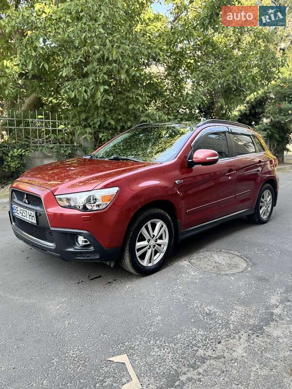 Внедорожник / Кроссовер Mitsubishi ASX 2011 в Николаеве