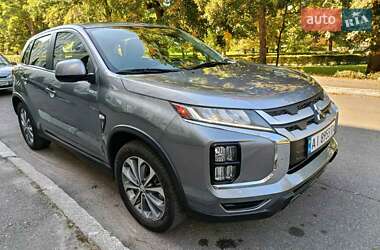 Внедорожник / Кроссовер Mitsubishi ASX 2021 в 