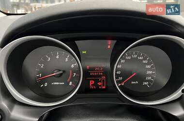 Внедорожник / Кроссовер Mitsubishi ASX 2012 в 
