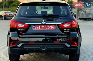 Внедорожник / Кроссовер Mitsubishi ASX 2018 в 