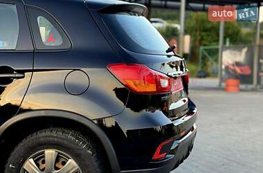 Внедорожник / Кроссовер Mitsubishi ASX 2018 в 