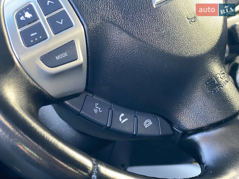 Внедорожник / Кроссовер Mitsubishi ASX 2010 в Луцке