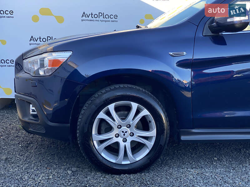 Внедорожник / Кроссовер Mitsubishi ASX 2010 в Луцке