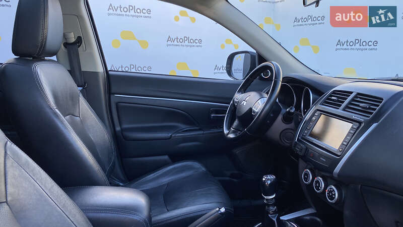 Внедорожник / Кроссовер Mitsubishi ASX 2010 в Луцке