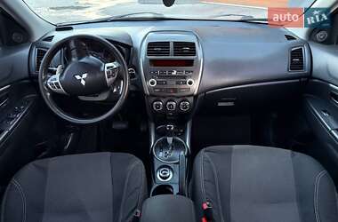 Внедорожник / Кроссовер Mitsubishi ASX 2011 в 
