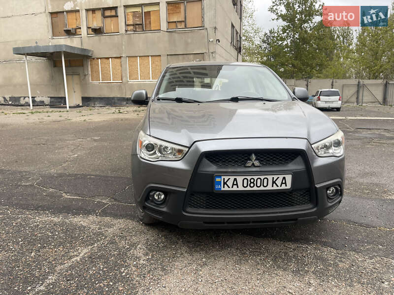 Внедорожник / Кроссовер Mitsubishi ASX 2012 в Николаеве