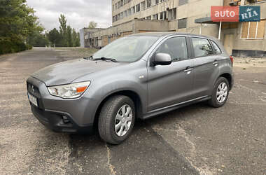 Внедорожник / Кроссовер Mitsubishi ASX 2012 в 