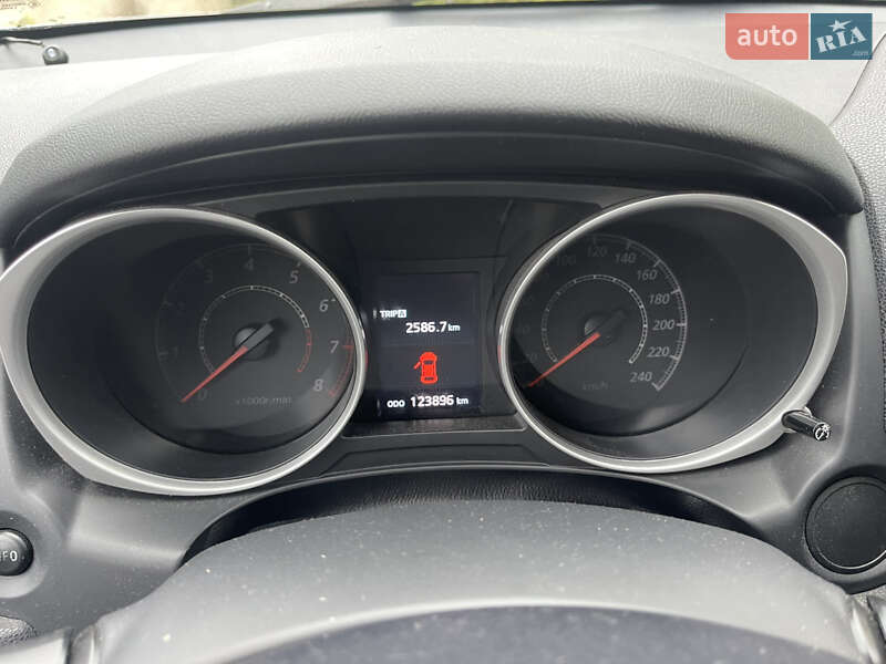 Внедорожник / Кроссовер Mitsubishi ASX 2012 в Николаеве