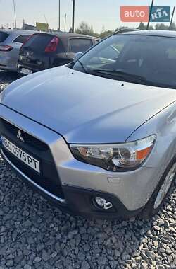 Внедорожник / Кроссовер Mitsubishi ASX 2010 в Стрые