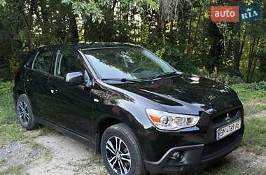 Внедорожник / Кроссовер Mitsubishi ASX 2010 в Ромнах