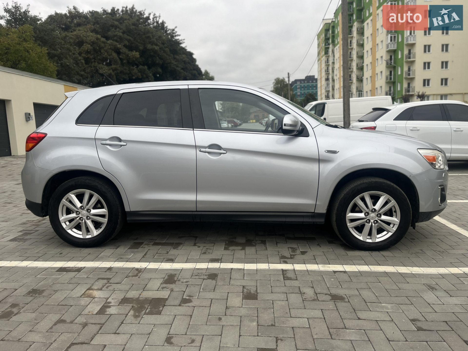 2014 Mitsubishi ASX - мініатюра 2