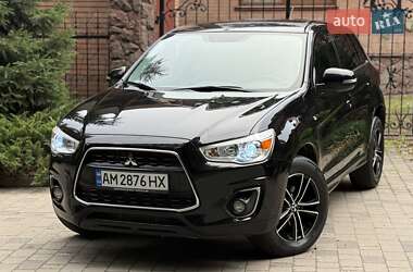 Внедорожник / Кроссовер Mitsubishi ASX 2014 в 